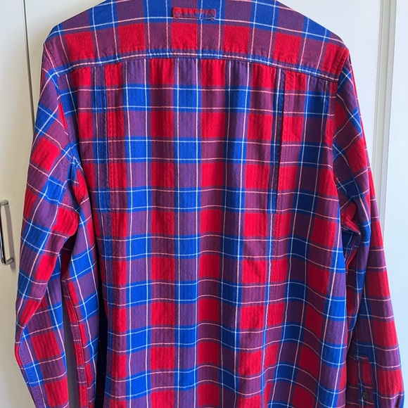 Men’s Duluth trading Co. 2 XL red and blue plaid shirt. - Picture 3 of 3